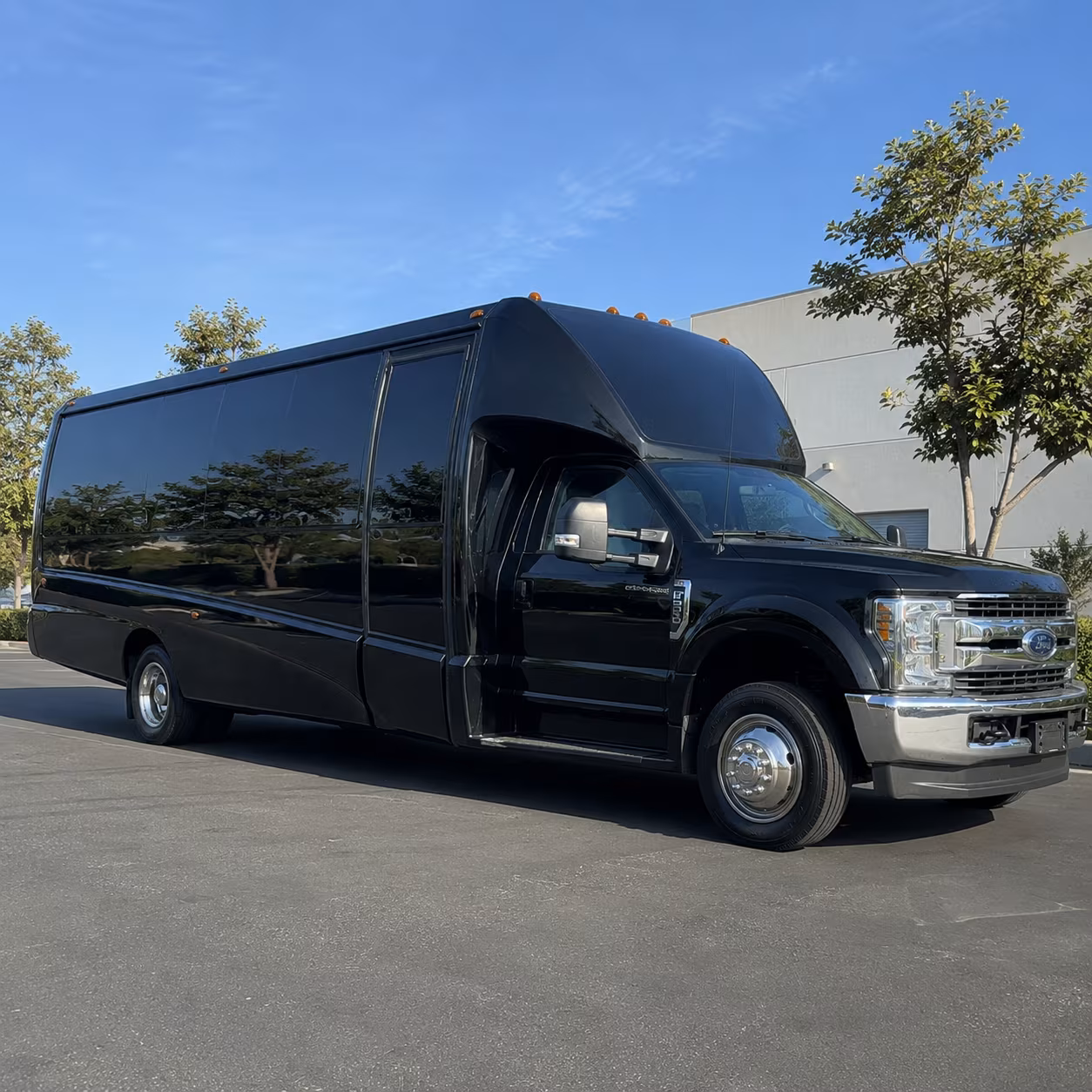 with busrentalglendale com you can compare party buses to every glendale area prom venue